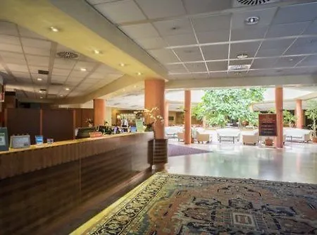 מוטל Park 4*